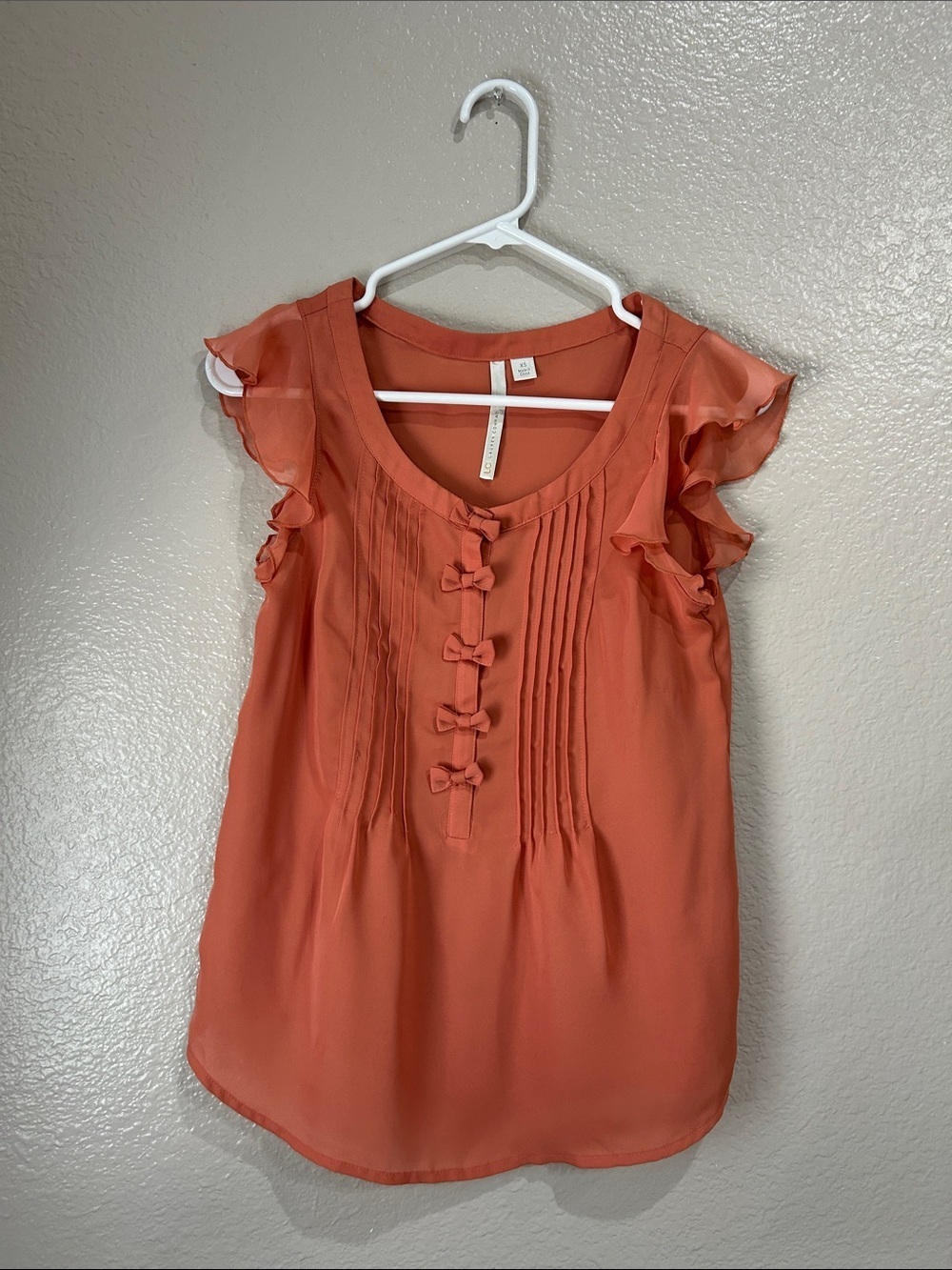 LC Lauren Conrad Coral Flutter-Sleeve Bow-Detail Blouse Lightweight SZ XS TC0071
